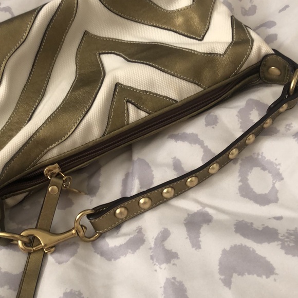 Coach small or evening bag in gold leather and cream fabric zebra print - Picture 3 of 11